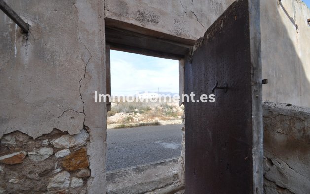 Revente - Maison mitoyenne - Pinoso - Pinoso Centro