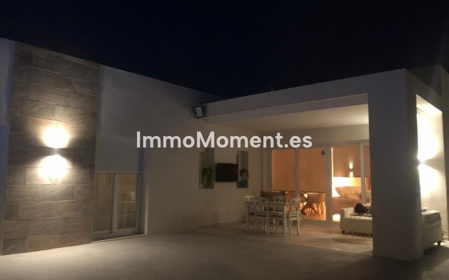 Wiederverkauf - Villa - Pinoso - Pinoso Centro