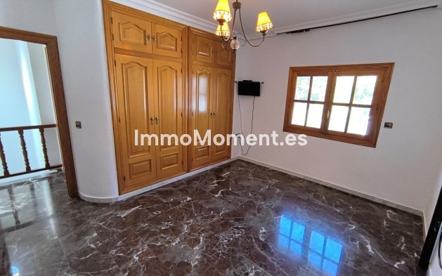 Reventa - Adosado - Sax - Sax Centro