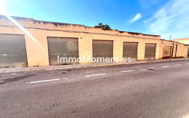 Revente - Maison mitoyenne - Pinoso - Pinoso Centro