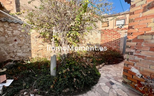 Revente - Maison mitoyenne - Pinoso - Pinoso Centro