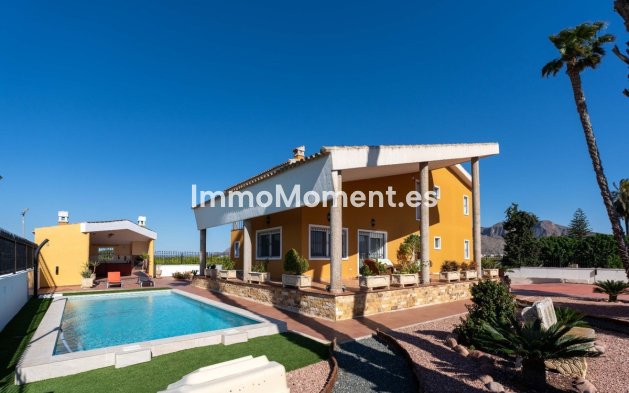 Resale - Villa - Orihuela - Orihuela Centro