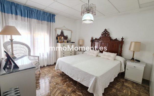 Wiederverkauf - Reihenhaus - Elda - Elda Centro