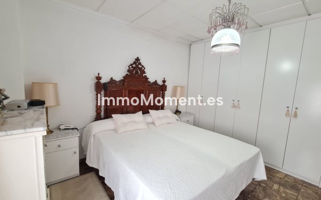 Wiederverkauf - Reihenhaus - Elda - Elda Centro