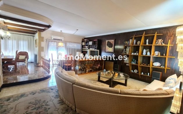 Wiederverkauf - Reihenhaus - Elda - Elda Centro