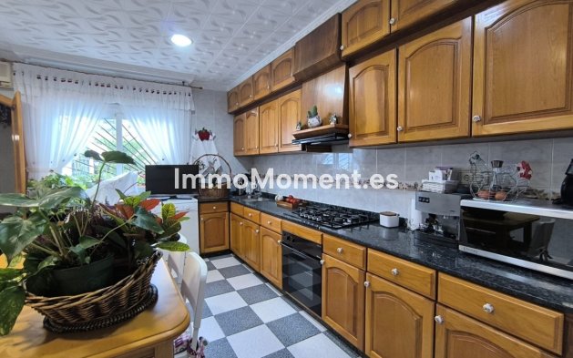 Reventa - Villa - Sax - Sax Centro