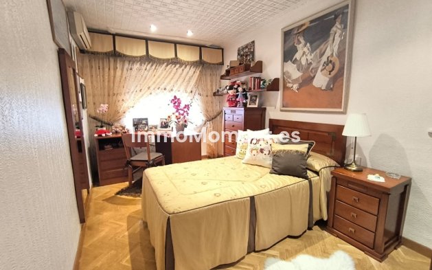 Reventa - Villa - Sax - Sax Centro