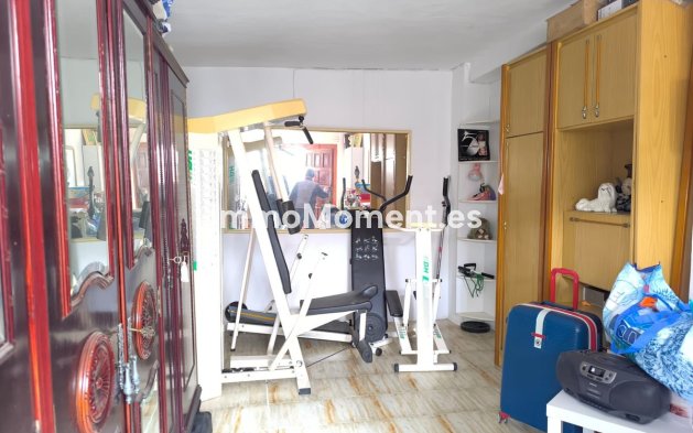 Reventa - Villa - Sax - Sax Centro