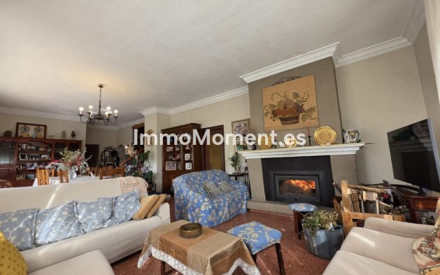 Wiederverkauf - Villa - Elda - Elda Centro