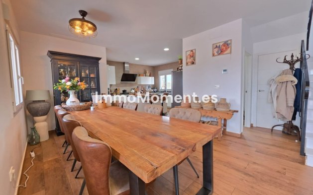 Wiederverkauf - Villa - Pinoso - Pinoso Centro