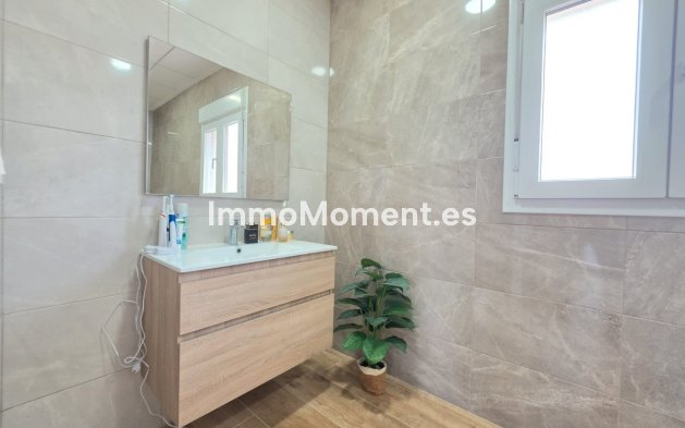 Wiederverkauf - Villa - Pinoso - Pinoso Centro