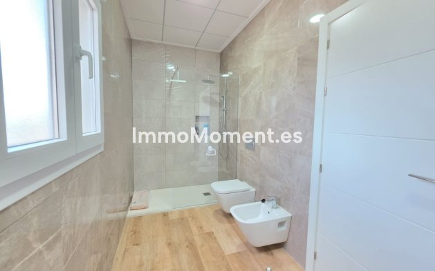 Wiederverkauf - Villa - Pinoso - Pinoso Centro