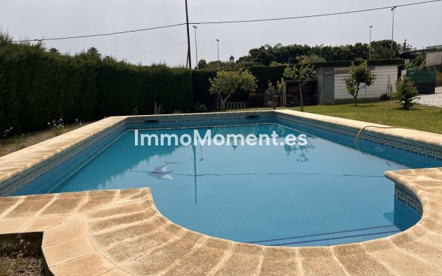 Revente - Villa - Estepona  - Selwo