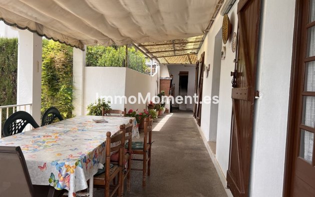 Revente - Villa - Estepona  - Selwo