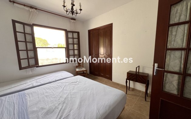 Revente - Villa - Estepona  - Selwo