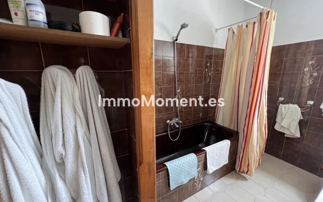 Revente - Villa - Estepona  - Selwo