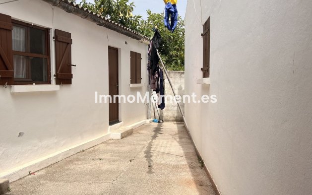 Revente - Villa - Estepona  - Selwo