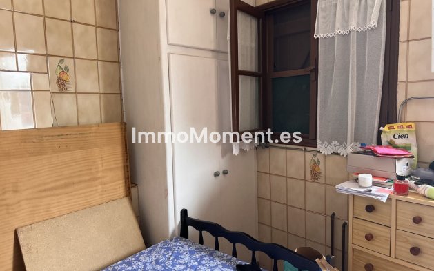 Revente - Villa - Estepona  - Selwo