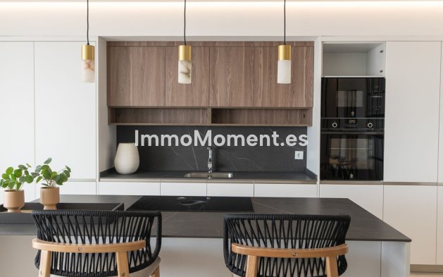 Reventa - Apartamento - Estepona  - Estepona Centro