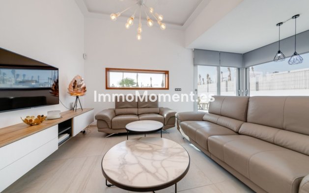 Wiederverkauf - Villa - Guardamar del Segura - Urbanización El Raso