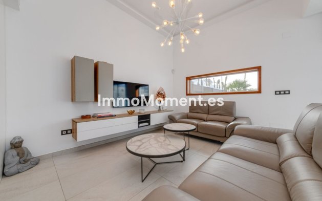 Wiederverkauf - Villa - Guardamar del Segura - Urbanización El Raso