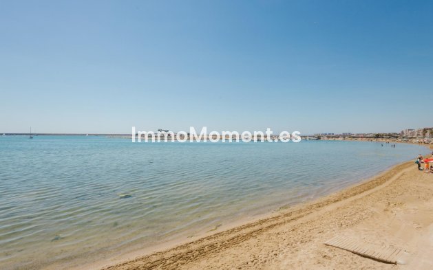 Wiederverkauf - Wohnung - Torrevieja - Torrevieja Centro