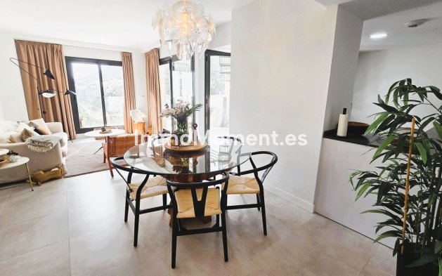 Resale - Apartment - Benalmadena - Benalmadena Centro