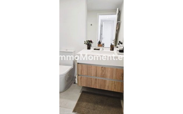 Resale - Apartment - Benalmadena - Benalmadena Centro