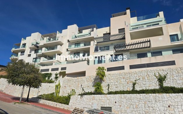 Resale - Apartment - Benalmadena - Benalmadena Centro