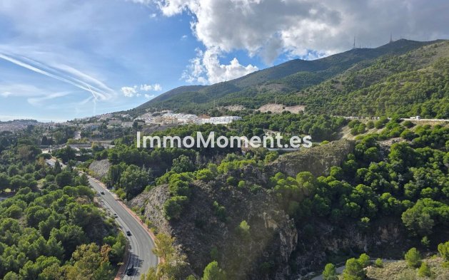 Resale - Apartment - Benalmadena - Benalmadena Centro