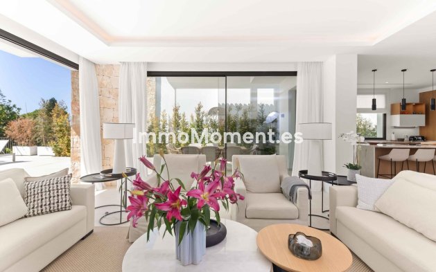 Resale - Villa - Marbella - San Pedro de Alcántara