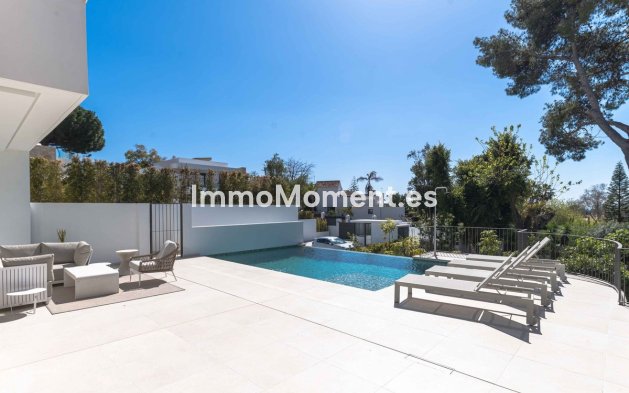 Resale - Villa - Marbella - San Pedro de Alcántara