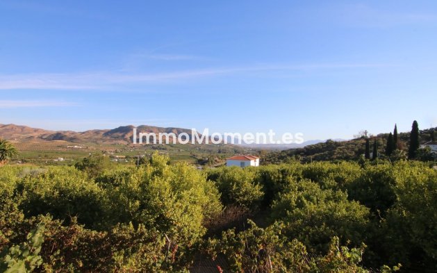 Wiederverkauf - Villa -   Inländisch - Alora