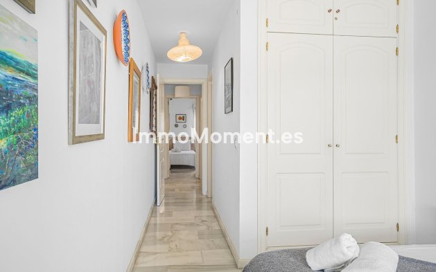 Resale - Apartment - Mijas - Calahonda