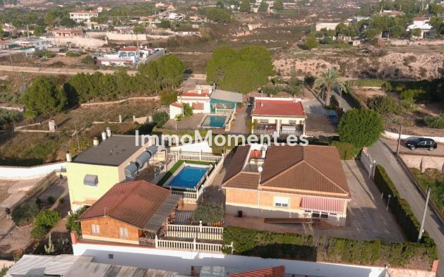 Wiederverkauf - Villa - Albatera - Albatera Centro