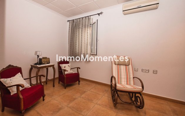 Bestaande woning - Villa - Benijofar