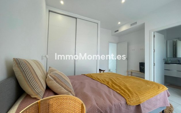 Resale - Villa - Benijofar