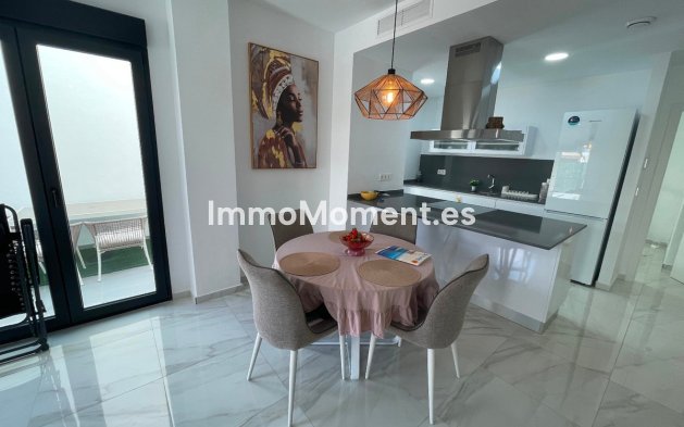 Resale - Villa - Benijofar