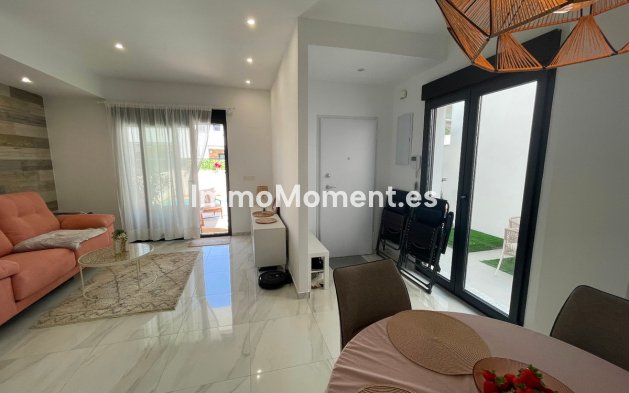 Resale - Villa - Benijofar