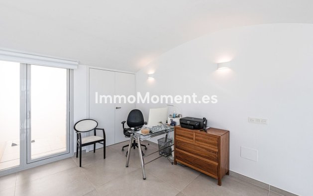 Wiederverkauf - Wohnung - Benalmadena - Benalmadena Centro