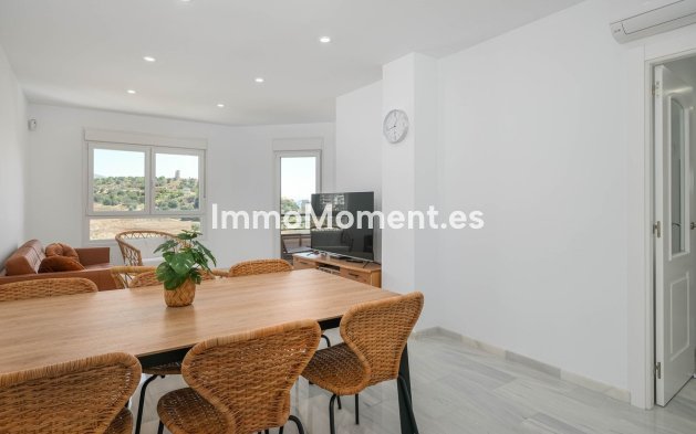 Resale - Apartment - Fuengirola - Los Boliches