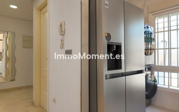 Resale - Villa - Benalmadena - Benalmadena Centro