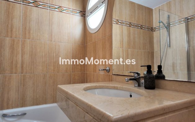 Resale - Villa - Benalmadena - Benalmadena Centro