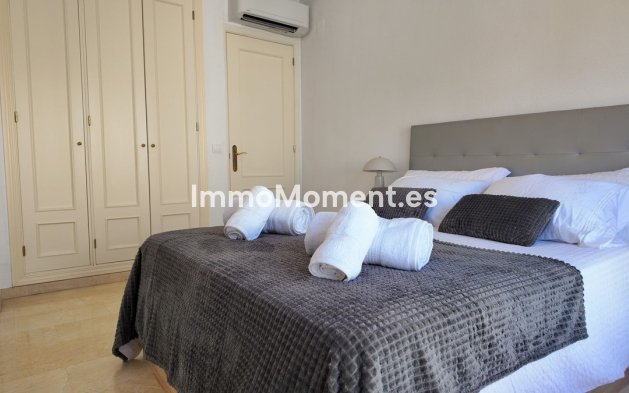 Resale - Villa - Benalmadena - Benalmadena Centro