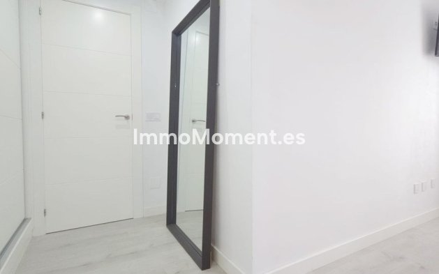 Resale - Apartment - Benalmadena - Benalmadena Costa