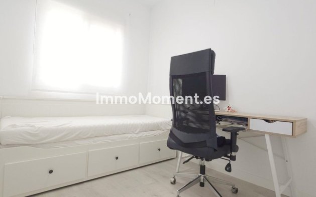 Resale - Apartment - Benalmadena - Benalmadena Costa