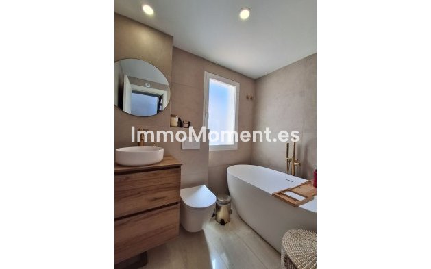 Reventa - Villa - Marbella - Nueva Andalucía