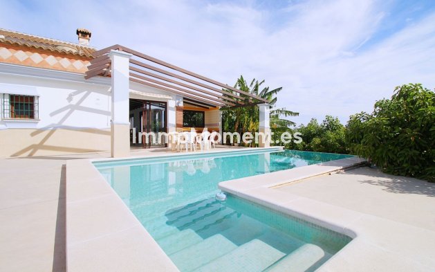 Revente - Maison de campagne - Intérieur                       - Coín