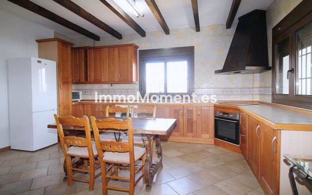 Revente - Maison de campagne - Intérieur                       - Coín