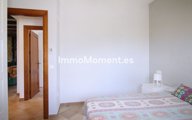 Revente - Maison de campagne - Intérieur                       - Coín